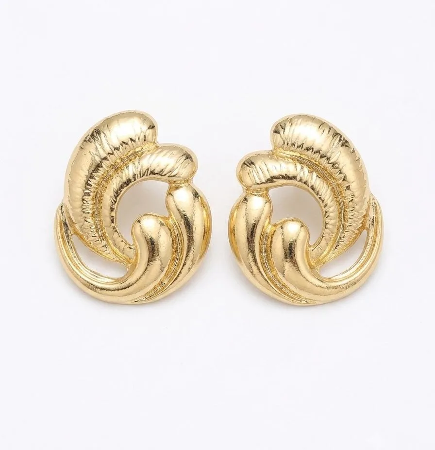 Vintage Baroque Textured Feather Wing Gold Stud Earrings Alloy Stud Earring on Flipkart photo 2